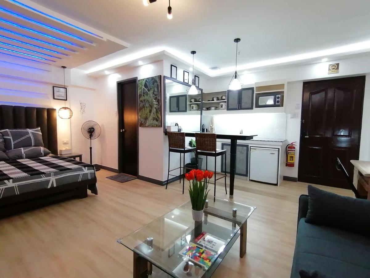 Condo Azur Suites E507 Near Airport, Netflix, Stylish, Cozy With Swimming Pool Lapu-Lapu City Buitenkant foto