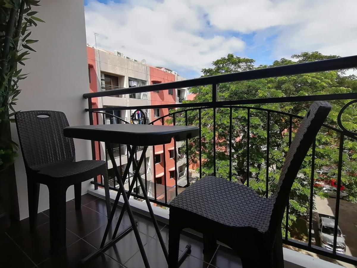 Condo Azur Suites E507 Near Airport, Netflix, Stylish, Cozy With Swimming Pool Lapu-Lapu City Buitenkant foto
